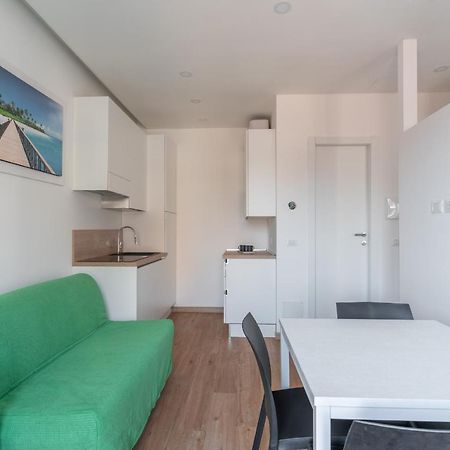 Cimiano Suite 21, New Apartment Milan Exterior photo